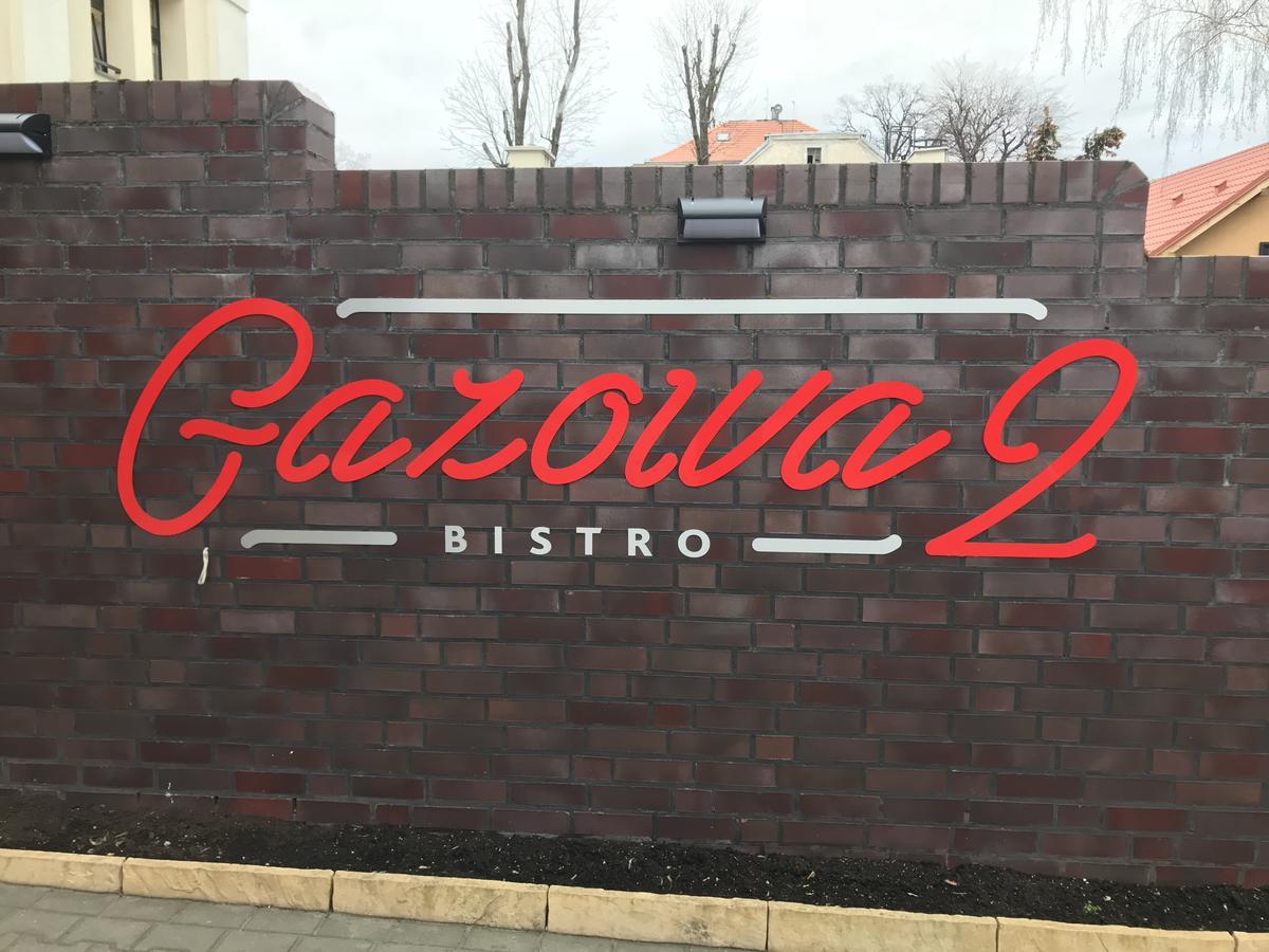 Hotel Marta Олава Екстериор снимка