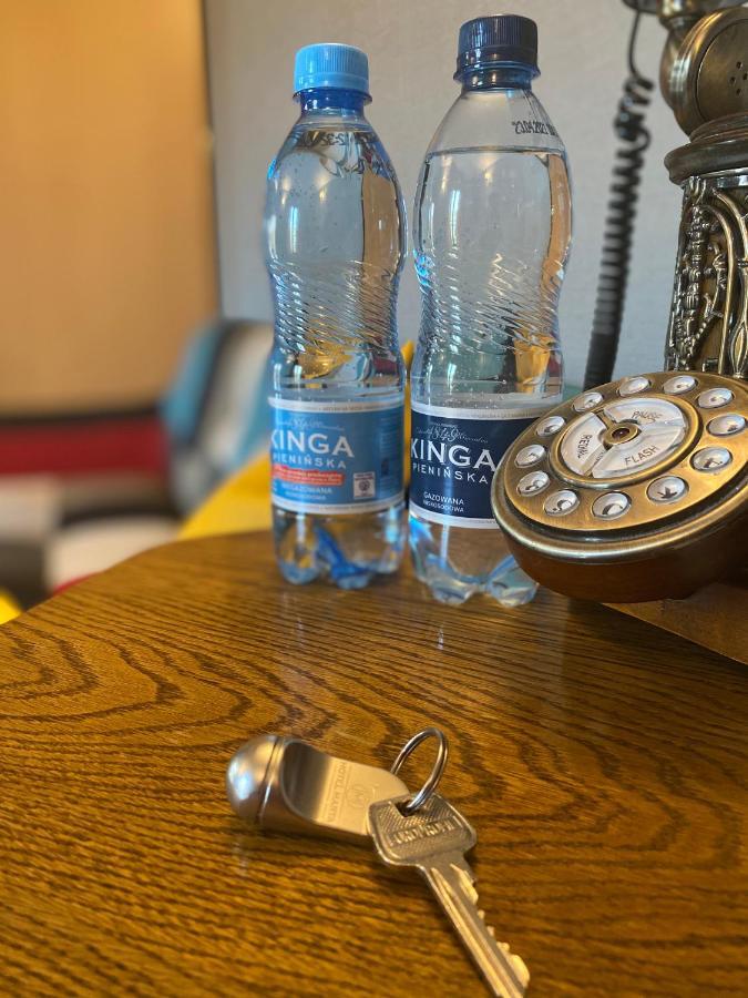 Hotel Marta Олава Екстериор снимка